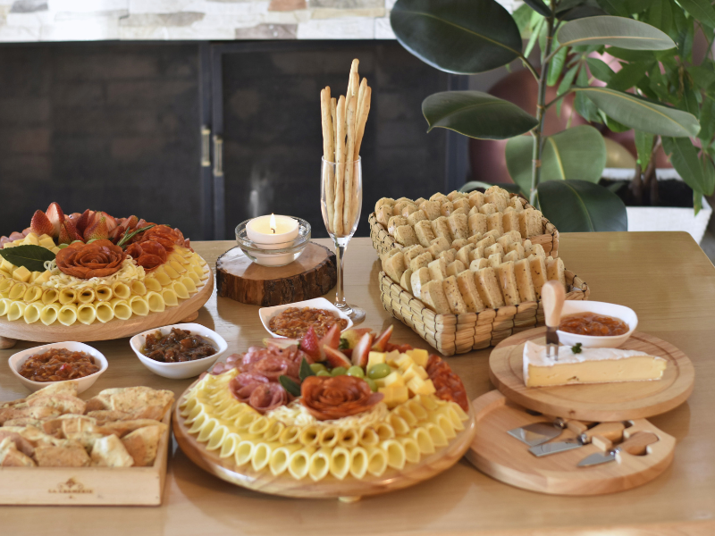 Todo con amor 💜 Evento para 60-70 personas aprox