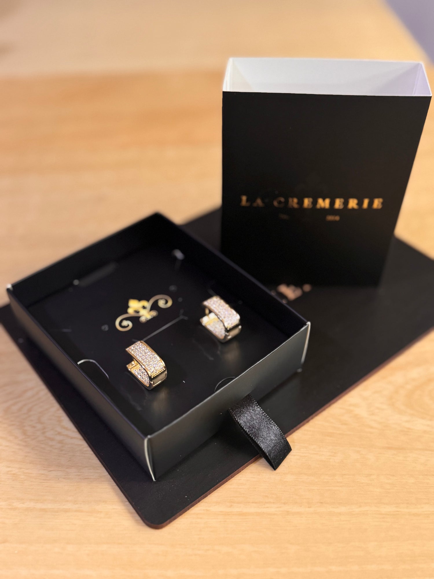 Aros brillantes - Golden Gifts