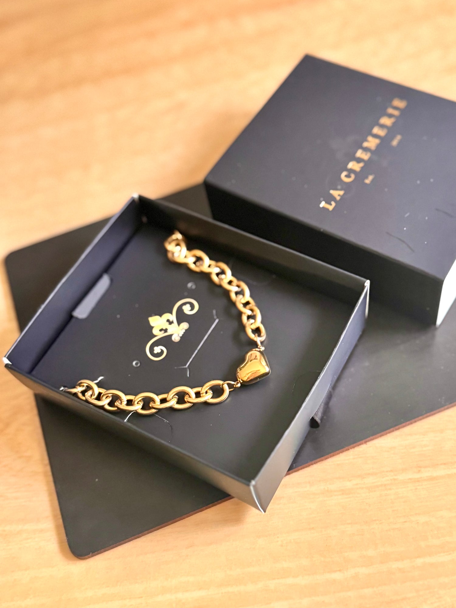 Collar dorado - Golden Gifts