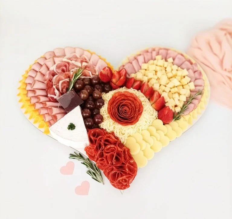 Explosión de Amor 😍 Tabla para 15 personas aprox